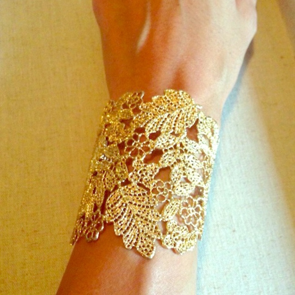 Chantilly Lace Cuff - Stella & Dot